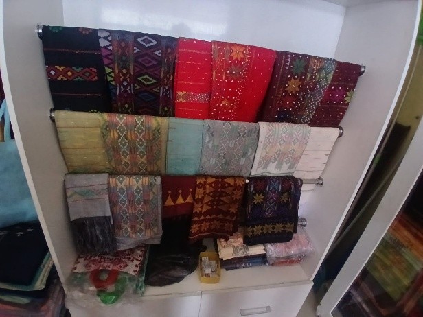 Kain Tenun, Bagas Godang